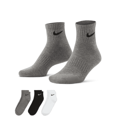 Nike socks medium best sale